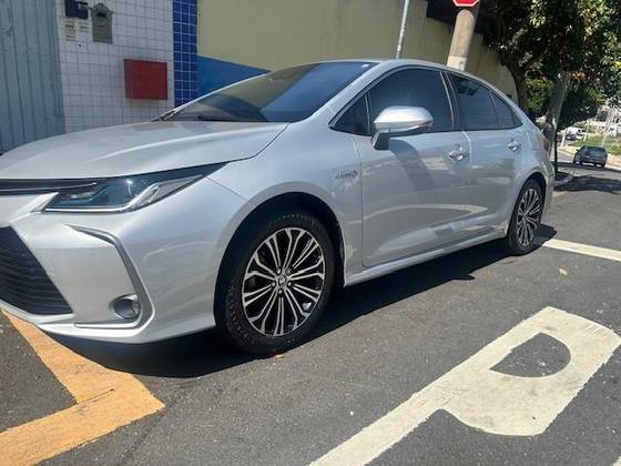 TOYOTA COROLLA 1.8 VVT-I HYBRID FLEX ALTIS PREMIUM CVT